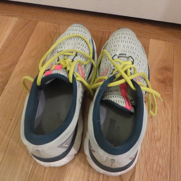Brooks Shoes - Brooks Ghost Shoes